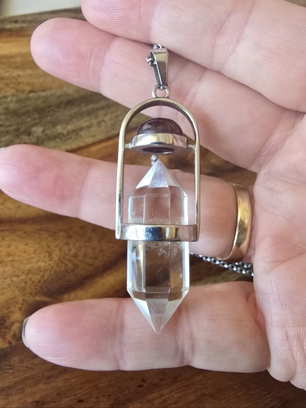 Discontinued And Rare Evil Pawn Jewelry Quartz Generator With Red Garnet - Picture 5 of 9